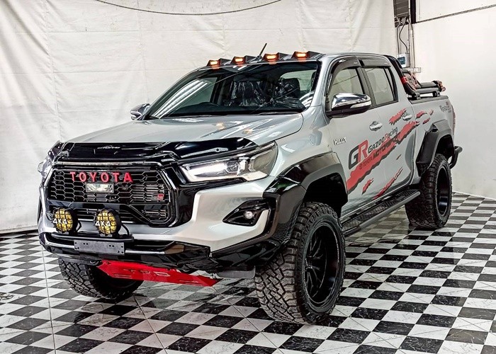 TOYOTA