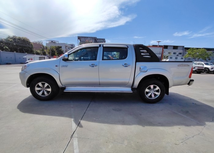 Used 8
                    TOYOTA
                     for Sale Image