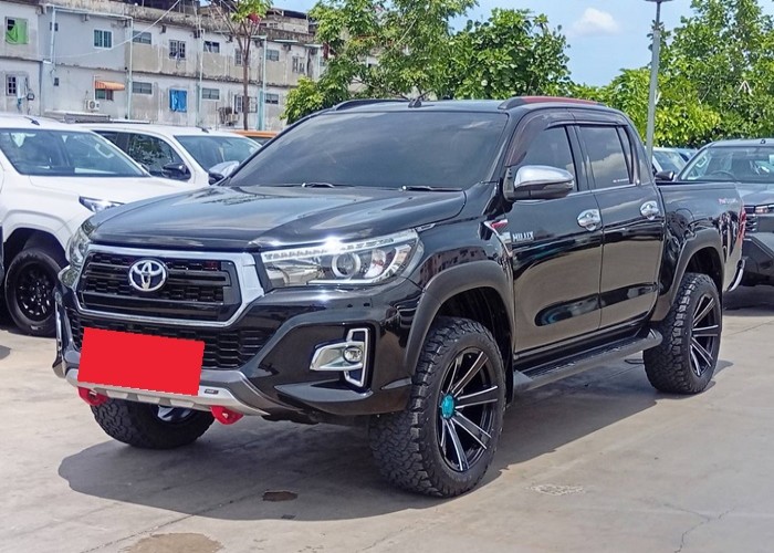 TOYOTA