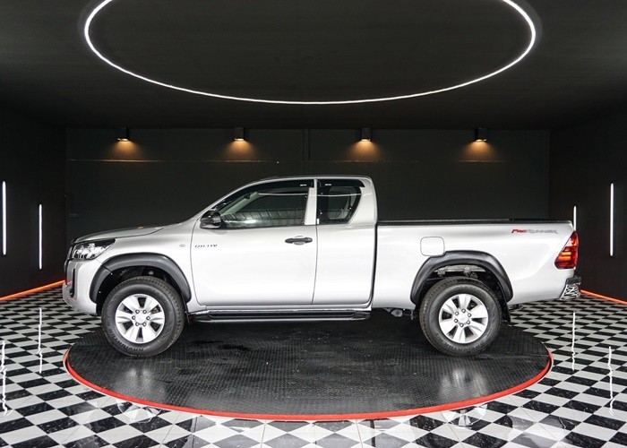 Used 11
                    TOYOTA
                     for Sale Image