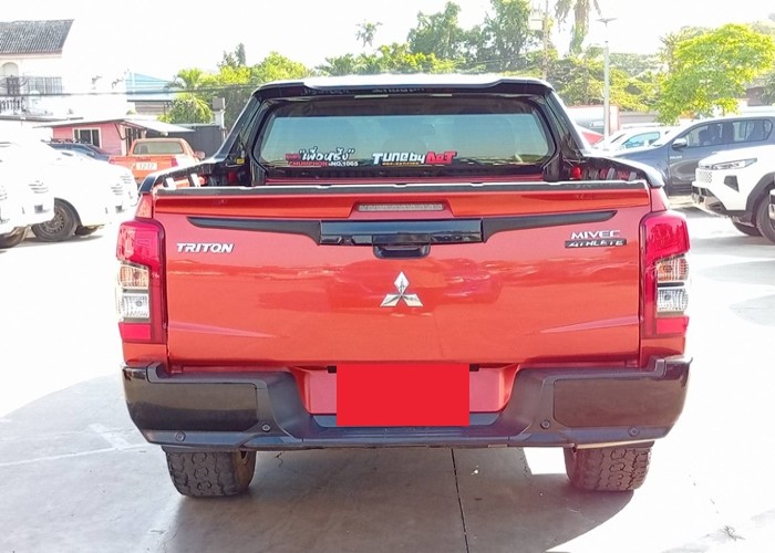 Used 1
                    MITSUBISHI
                     for Sale Image