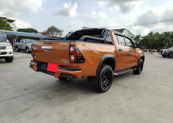 Used 12
                    TOYOTA
                     for Sale Image