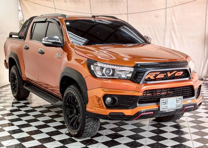 Used 12
                    TOYOTA
                     for Sale Image