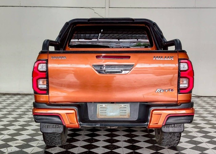 Used 12
                    TOYOTA
                     for Sale Image