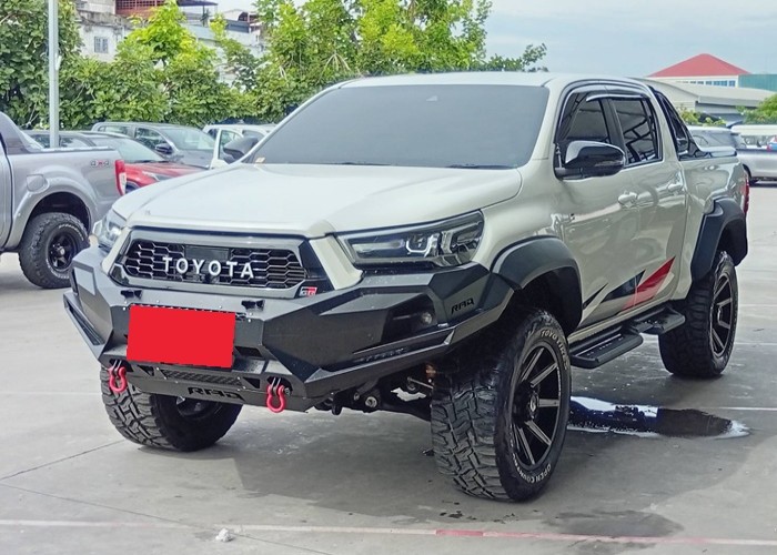 TOYOTA