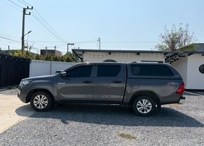 Used 3
                    TOYOTA
                     for Sale Image