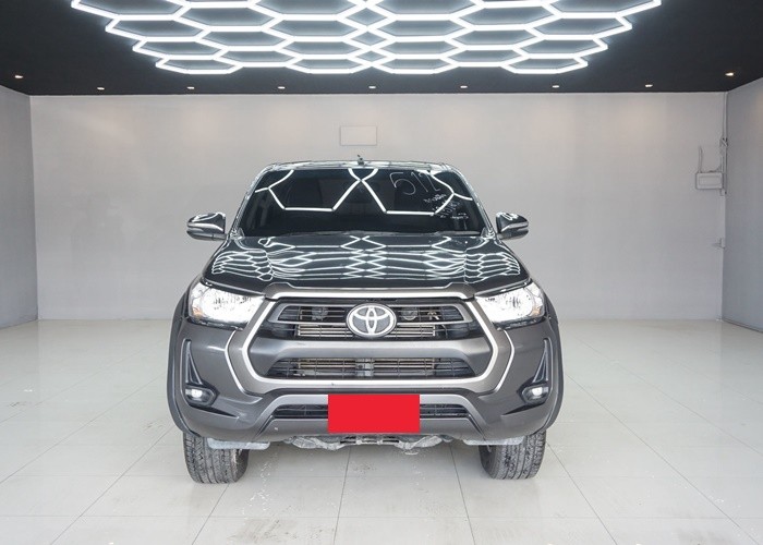 Used 5
                    TOYOTA
                     for Sale Image