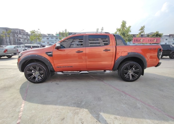 Used 7
                    FORD
                     for Sale Image