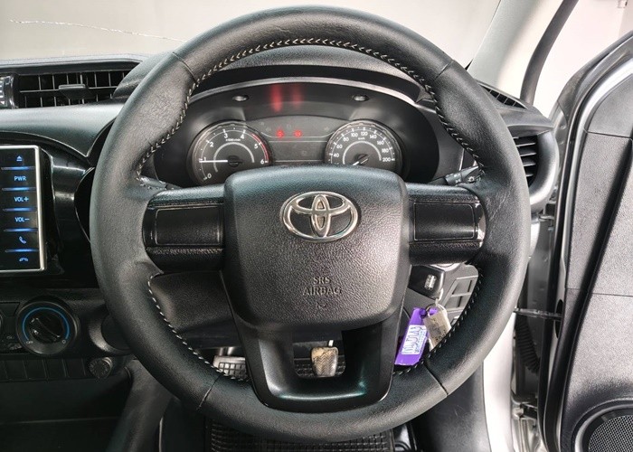 Used 5
                    TOYOTA
                     for Sale Image