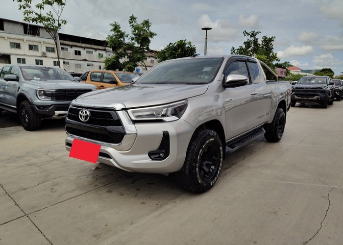 TOYOTA