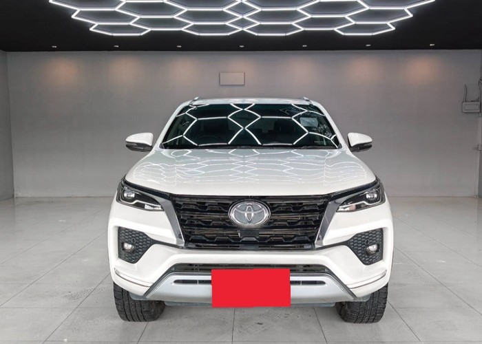 Used 11
                    TOYOTA
                     for Sale Image