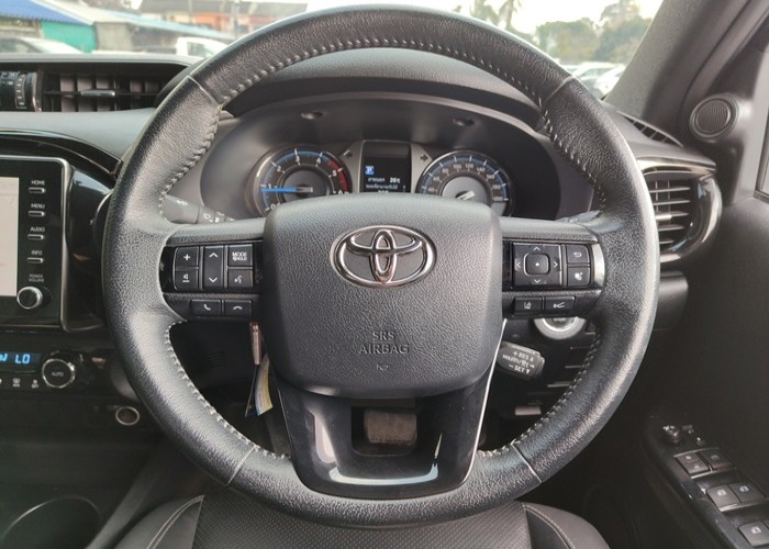 Used 12
                    TOYOTA
                     for Sale Image