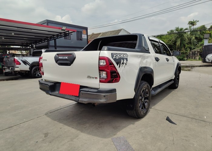 Used 8
                    TOYOTA
                     for Sale Image