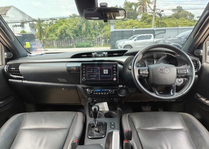 Used 8
                    TOYOTA
                     for Sale Image