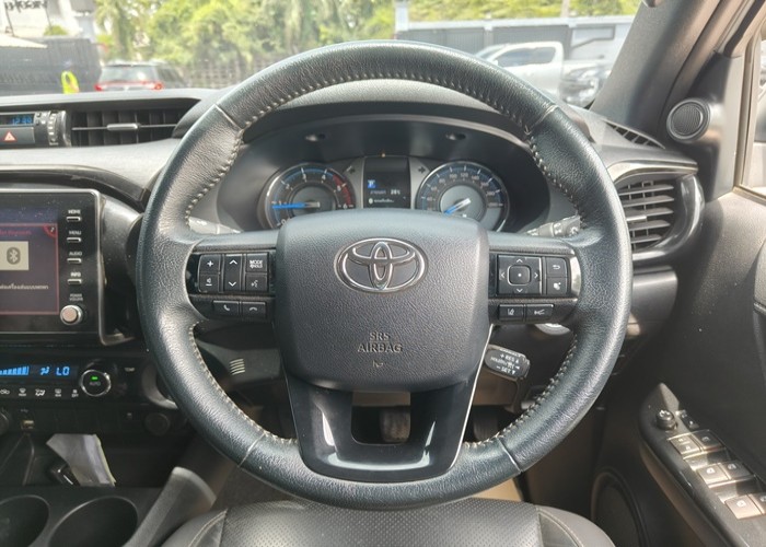 Used 8
                    TOYOTA
                     for Sale Image