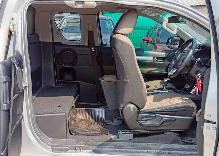 Used 10
                    TOYOTA
                     for Sale Image