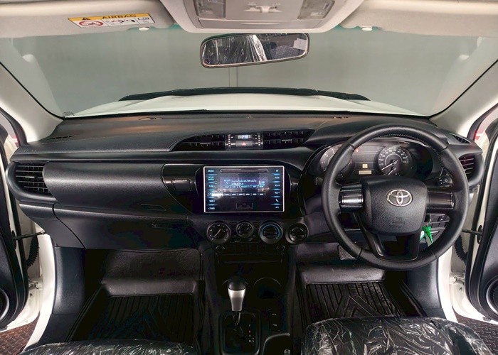 Used 8
                    TOYOTA
                     for Sale Image