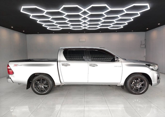 Used 10
                    TOYOTA
                     for Sale Image