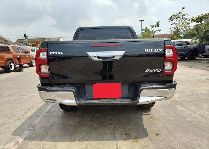 Used 12
                    TOYOTA
                     for Sale Image