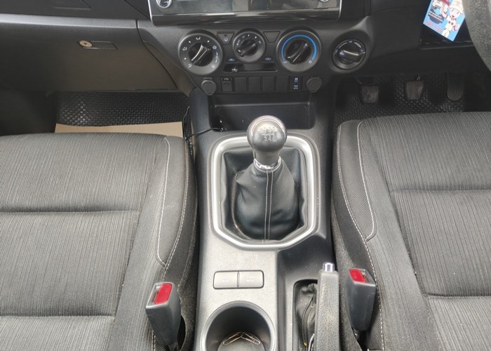 Used 9
                    TOYOTA
                     for Sale Image