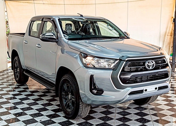 Used 12
                    TOYOTA
                     for Sale Image