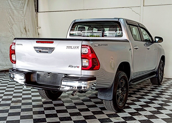 Used 12
                    TOYOTA
                     for Sale Image