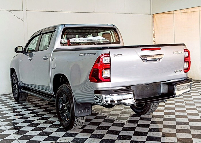 Used 12
                    TOYOTA
                     for Sale Image