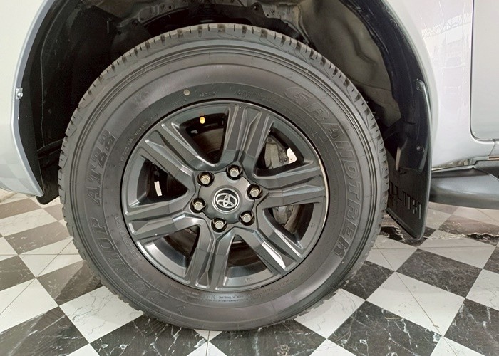 Used 12
                    TOYOTA
                     for Sale Image