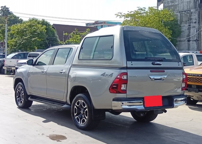 Used 12
                    TOYOTA
                     for Sale Image