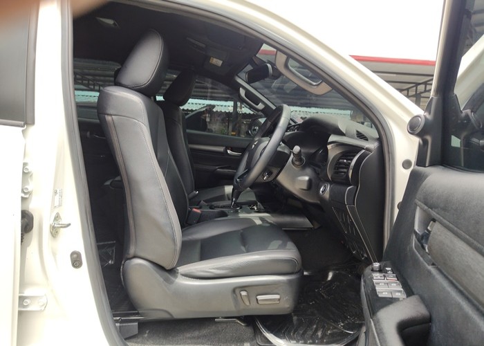 Used 8
                    TOYOTA
                     for Sale Image