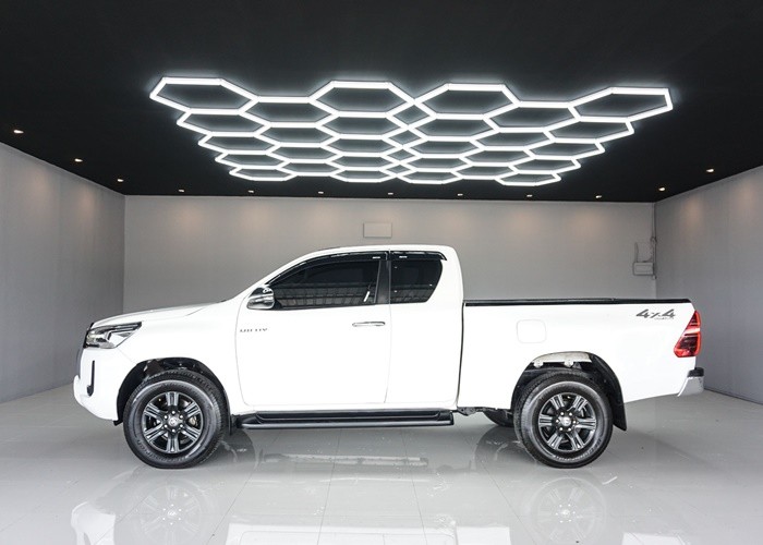 Used 4
                    TOYOTA
                     for Sale Image