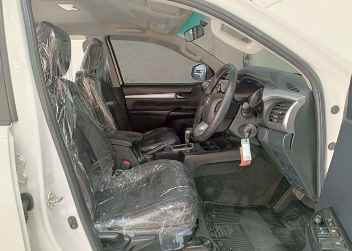 Used 9
                    TOYOTA
                     for Sale Image