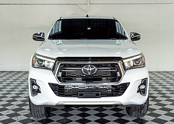 Used 9
                    TOYOTA
                     for Sale Image