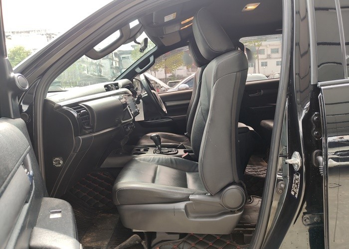 Used 9
                    TOYOTA
                     for Sale Image