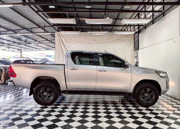 Used 11
                    TOYOTA
                     for Sale Image