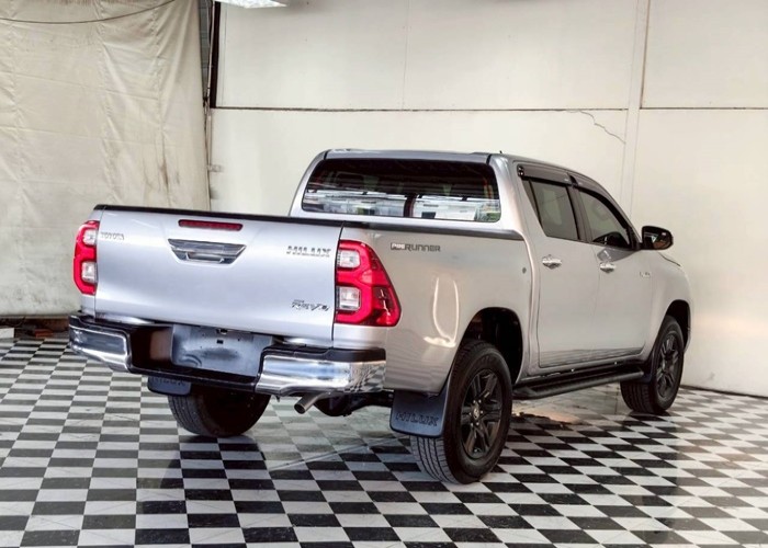 Used 11
                    TOYOTA
                     for Sale Image