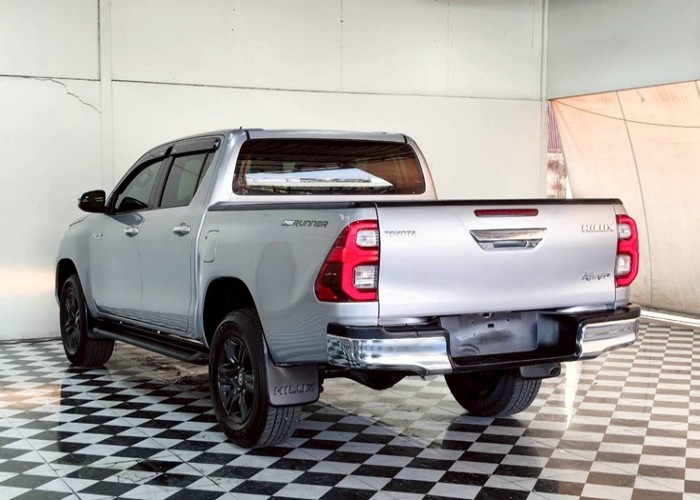 Used 11
                    TOYOTA
                     for Sale Image