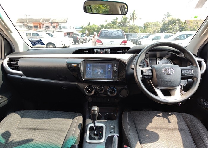 Used 12
                    TOYOTA
                     for Sale Image