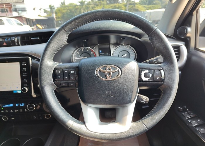 Used 12
                    TOYOTA
                     for Sale Image