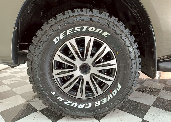 Used 7
                    TOYOTA
                     for Sale Image