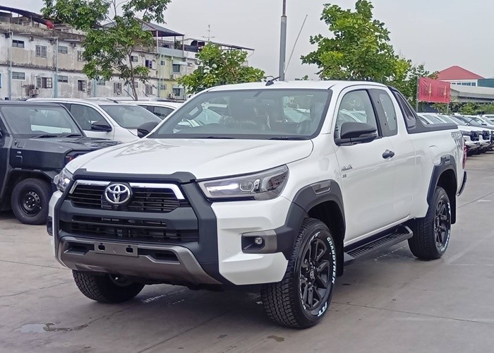 TOYOTA
