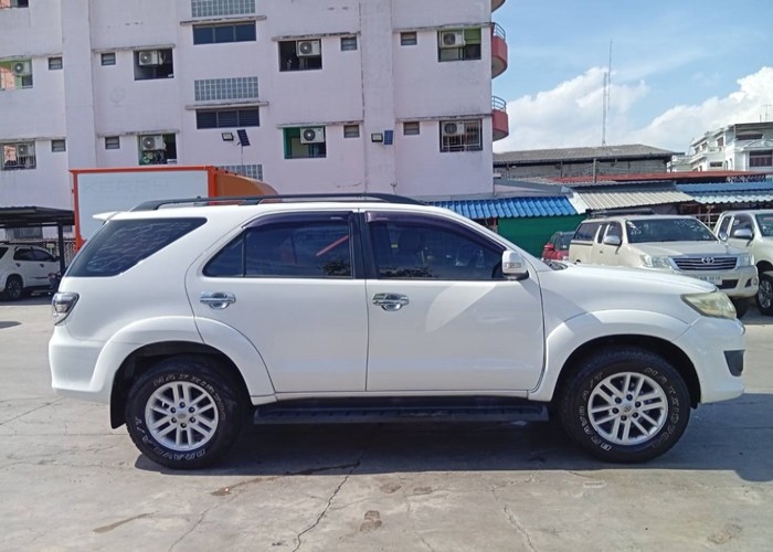 Used 7
                    TOYOTA
                     for Sale Image