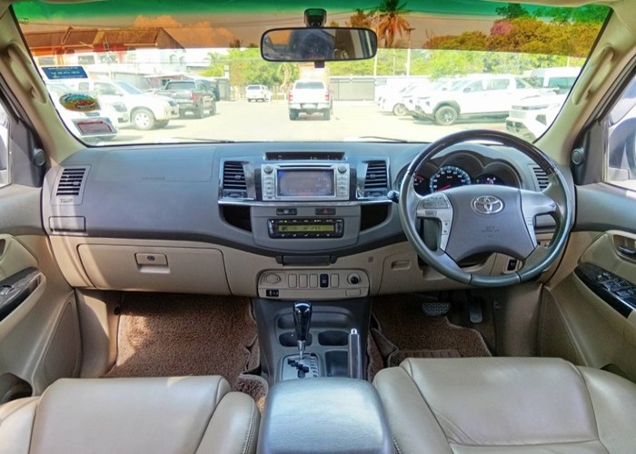 Used 7
                    TOYOTA
                     for Sale Image