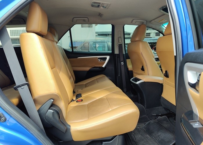 Used 9
                    TOYOTA
                     for Sale Image