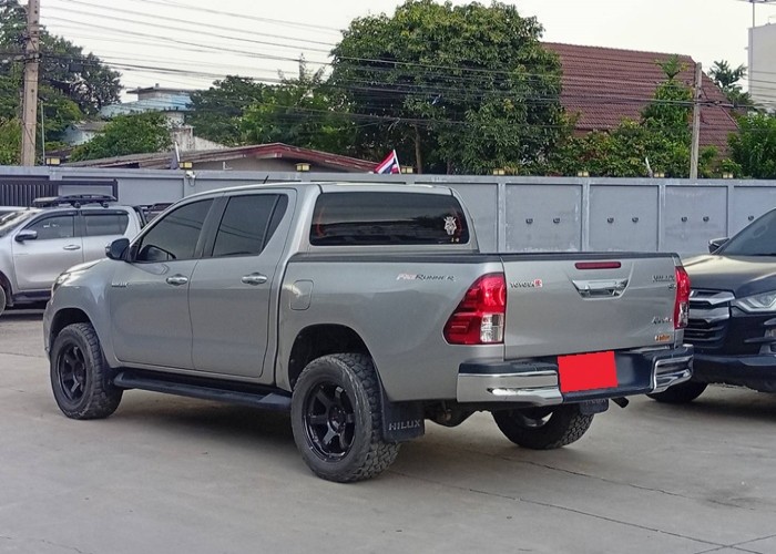 Used 6
                    TOYOTA
                     for Sale Image