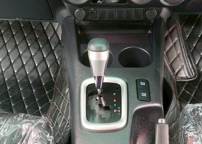 Used 8
                    TOYOTA
                     for Sale Image