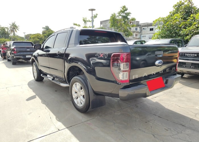 Used 7
                    FORD
                     for Sale Image