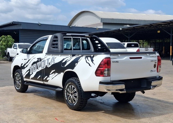 Used 12
                    TOYOTA
                     for Sale Image
