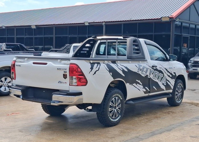 Used 12
                    TOYOTA
                     for Sale Image