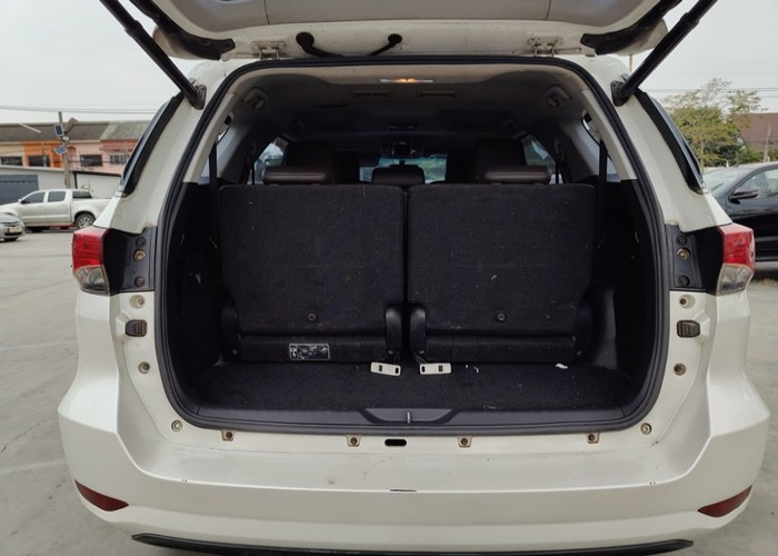 Used 5
                    TOYOTA
                     for Sale Image